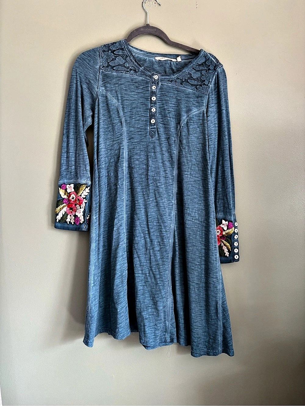 Soft Surroundings Floral Embroidered Mini Dress in Blue Size XS